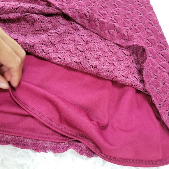 NWT Kimchi Blue Raspberry Lace Dress - Size Small - Picture 8 of 11